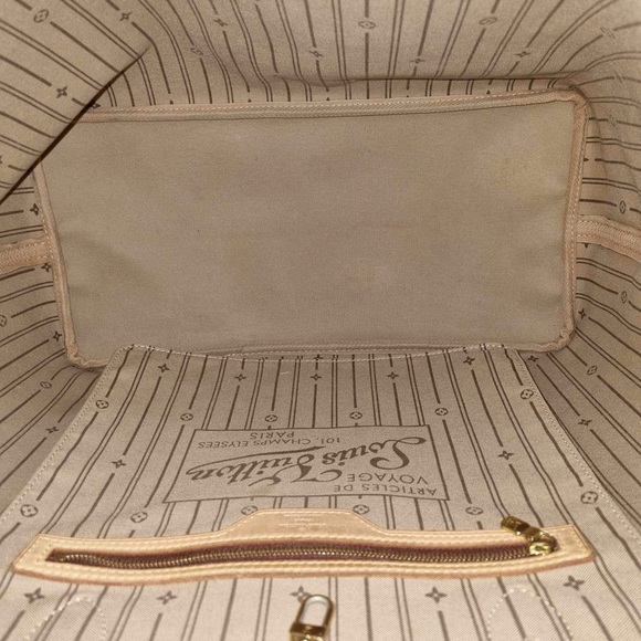 SOLD ‼️Authentic Neverfull GM - Picture 4 of 16